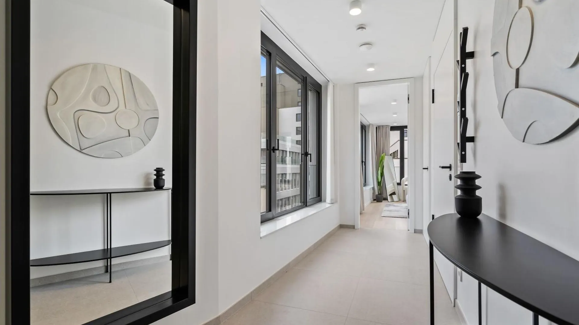 Luxury Downtown Apartment With Modern Amenities Luxembourg Luxembourg
