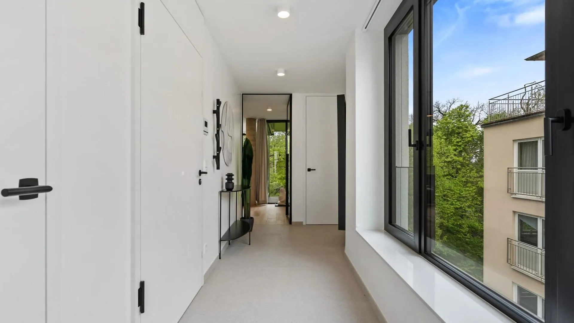 Luxury Downtown Apartment With Modern Amenities Luxembourg Luxembourg
