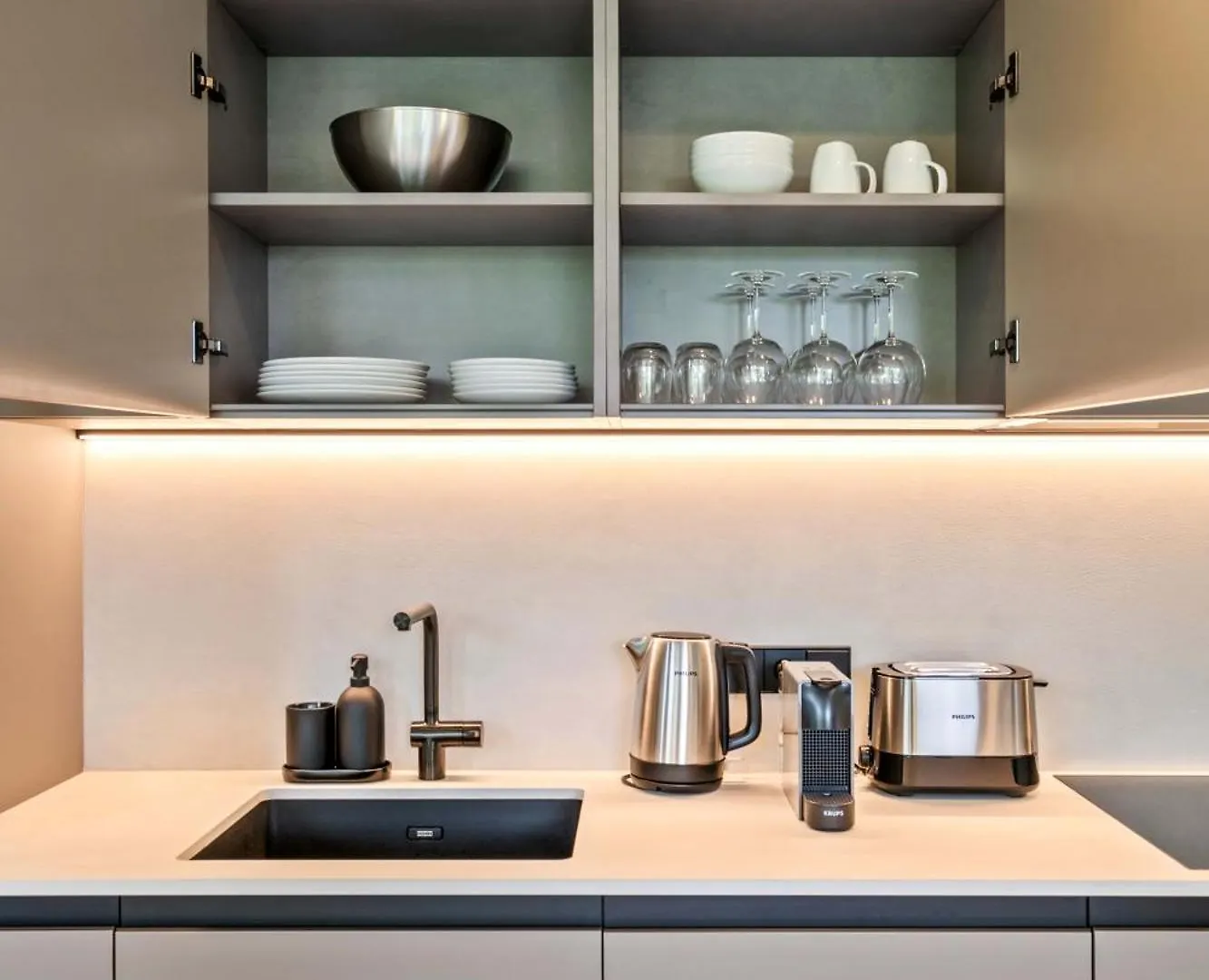 Luxury Downtown Apartment With Modern Amenities Luxembourg Luxembourg